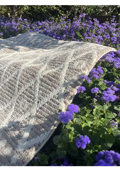 Ipekyün Halı Hav Vermeyen Yumuşak Dokulu Geometrik Modern Desenli Dokuma Halı modelleri