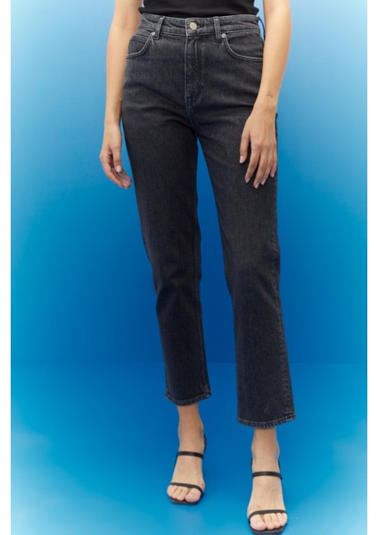 Kadın Carol Cropped Straight Fit Yüksek Bel Esnek Jean Kot Pantolon fiyatları