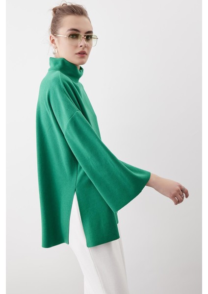 Düşük Kol Yakalı Yanlar Yırtmaçlı Örme Oversize Bluz