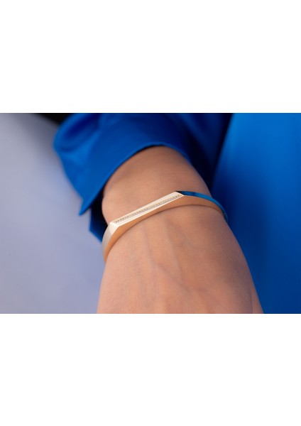 Asimetrik Minimal Kelepçe Bileklik 14 Ayar Altın