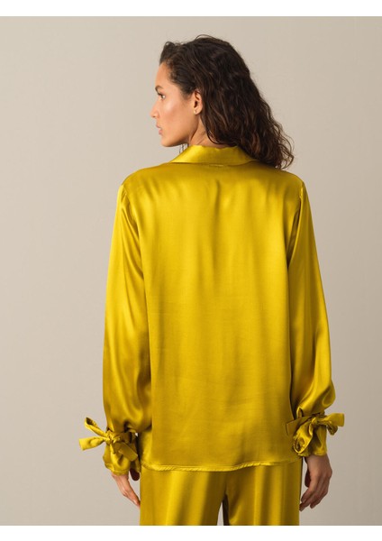 Kadın Sarı Oversize Saten Gömlek indirimleri