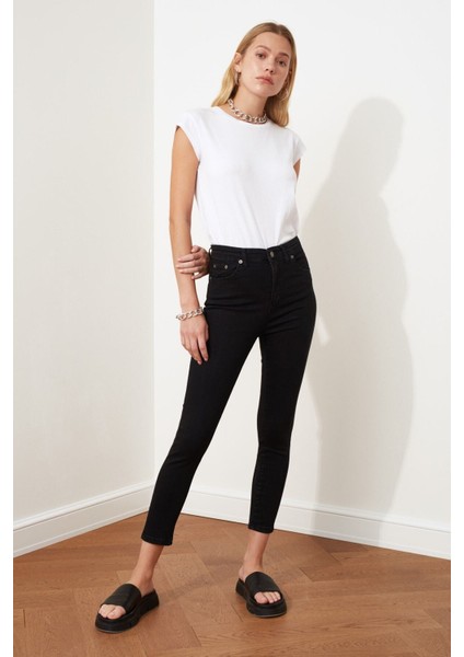 Solmayan Darb Kalıp Skinny Jeans Simsiyah Toparlayıcı Kot Pantolon (Likralı)