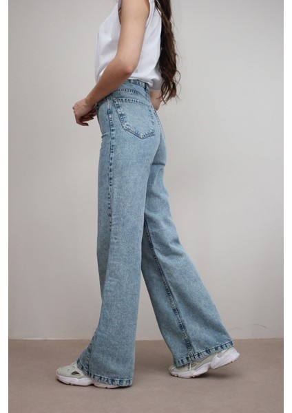 Kadın Mavi Kar Yıkama Salaş Yüksek Bel Likralı Bol Paça Denim Kot Pantolon