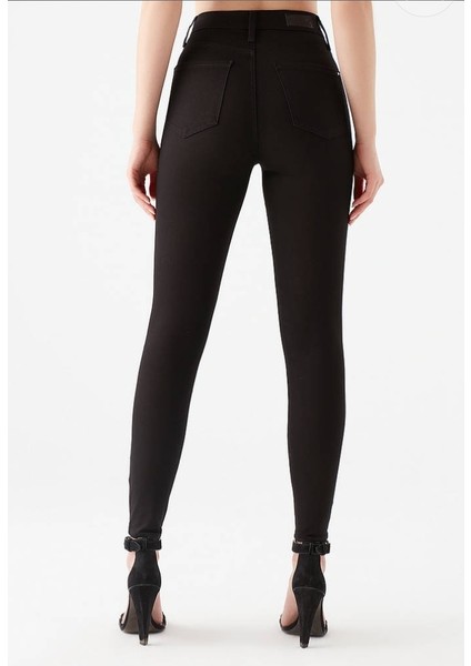 Renk Vermeyen Siyah Süper Skinny Jeans Kot Pantolon (Dar Paça) indirimleri