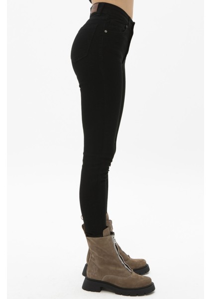 Solmayan Skinny Jeans Toparlayıcı Kot Pantolon (Likralı)