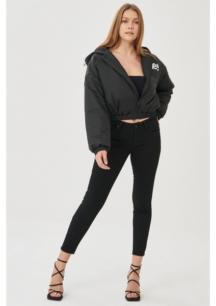 Simsiyah Yüksek Skinny Jean Pantolon (Toparlayıcı) fırsatları