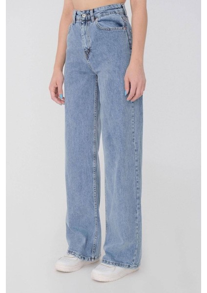 Mavi Kar Yıkama Salaş Likralı Kot Pantolon -Bol Kot Pantolon, Geniş Kesim modelleri