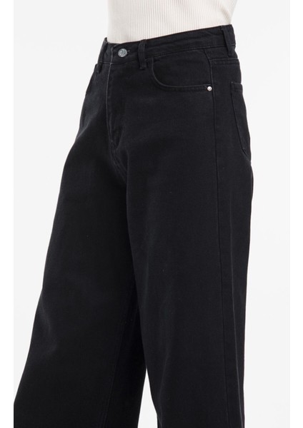 Cep Detaylı Yüksek Bel 90's Wide Leg Jeans modelleri