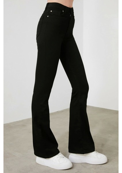 Ispanyol Paça Yüksek Bel Flare Jeans (Toparlayıcı) Simsiyah modelleri