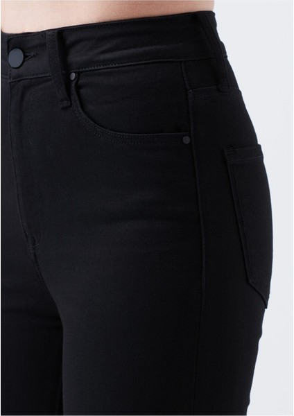 Simsiyah Süper Skinny Jeans indirimleri