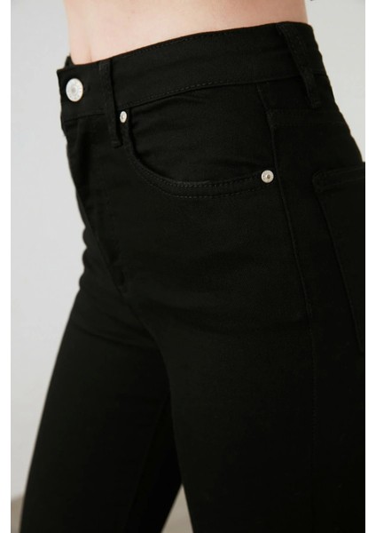 Ispanyol Paça Solmayan Siyah Renk Vermez Flare Jeans fırsatları