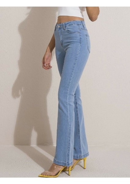 Kadın Elvis Açık Mavi Ispanyol Paça Kot Pantolon modelleri