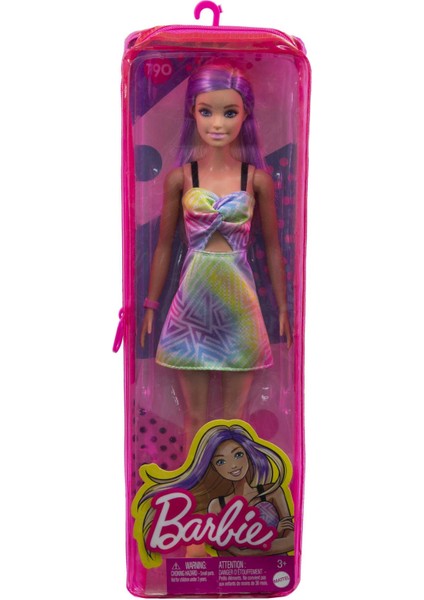Ve Ken Fashionistas Serisi, Mor Şeritli Sarı Saçı, Tulum Elbisesi, Dolgu Topuklu Spor Ayakkabıları Ve Bileziğiyle, 3-8 Yaş Hbv22