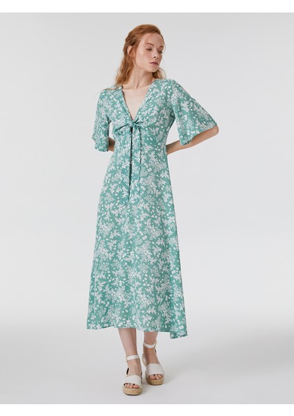 Regular Fit Kadın Elbise fırsatları