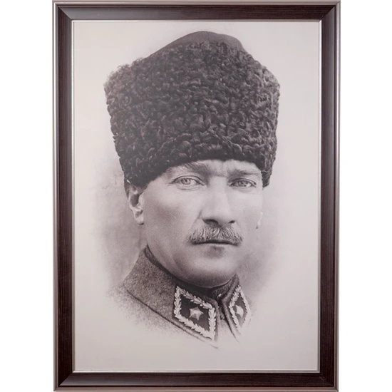Bellarte Atatürk Portre Tablo Kahverengi Çerçeveli Tablo 55X75CM