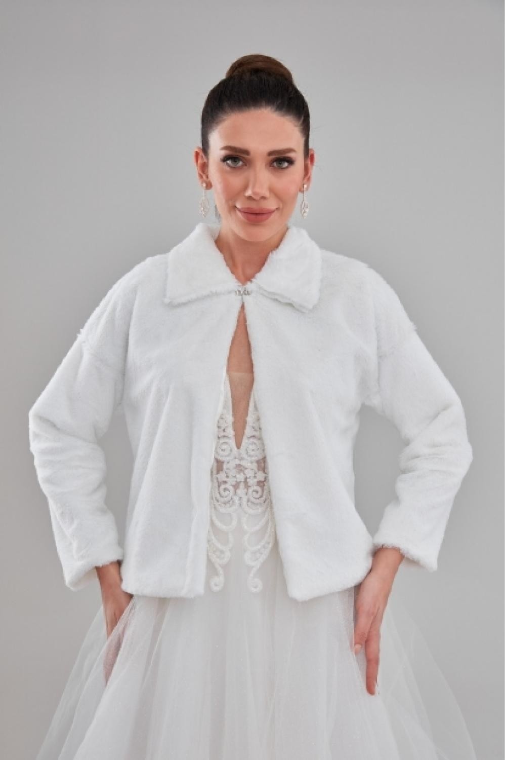 New in Style Newin Style Çift Yaka Uzun Kol Beyaz Gelin Etol Kürk Bolero