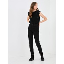 Livik Blanka Kadın Solmayan Siyah Yüksek Bel  Likralı Mom Kot Pantolon Jeans (Tam Kalıptır)