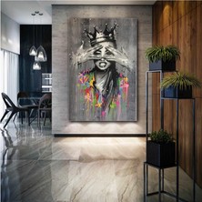 SML Tablo Sokak Sanatı Elleri Yüzünde Kraliçe Taçlı Kadın Street Art Woman Kanvas Tablo