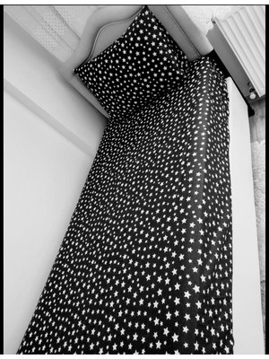 Ezgi Lastikli Çarşaf ve Yastık Kılıfı Yıldız Desenli