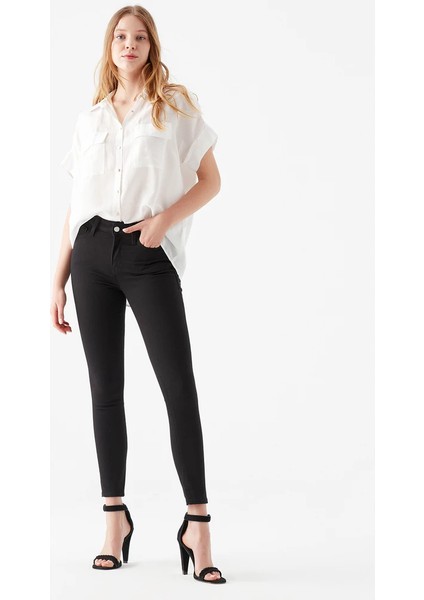 Renk Vermeyen Toparlayıcı Siyah Süper Skinny Jeans Kot Pantolon (Solmayan Kumaş) modelleri