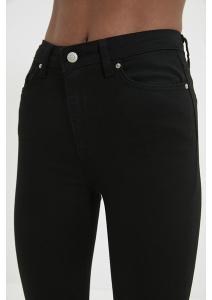 Solmaz Siyah Kot Pantolon Ince Gösteren Skinny Jeans (Likralı) fırsatları