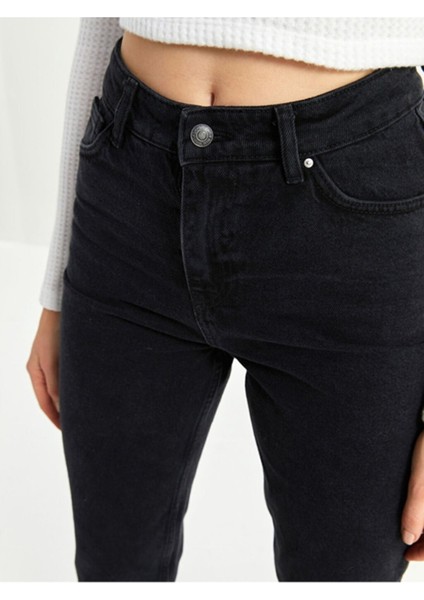 Pala Kadın Siyah Likralı Boyfriend Kot Pantolon fırsatları