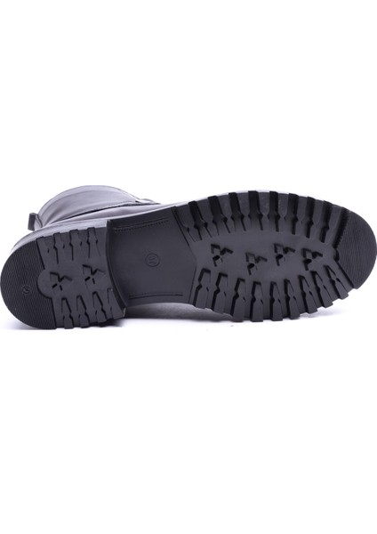 230607 Kadın Bot fırsatları