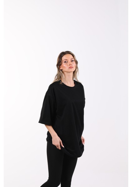 Aşırı Terleme Karşıtı Siyah Oversize Kadın Tişört modelleri