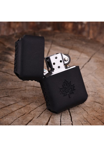 El Yapımı Deri Kılıflı Zippo Çakmak