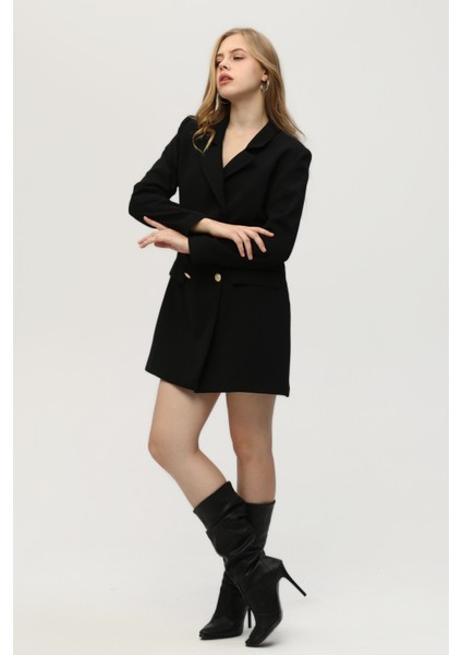 Siyah Astarlı Düğme Kapamalı Blazer Ceket 0105123.01