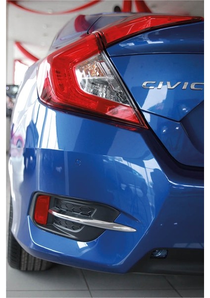 Garaj Honda Civic FC5 İçin Uyumlu Arka Sis Çıtası  Fc5 Krom