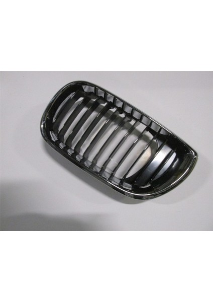 Bmw 3 Serı- E46- Sd- 02/05 Ön Panjur Sol Siyah/nikelaj Çerçeveli (Tyg) 51137030545 fiyatları