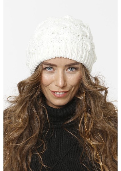 Sepet Örgülü Astarlı Triko Kışlık Kadın Renkli Bere Örgülü Şapka