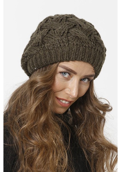 Sepet Örgülü Astarlı Triko Kışlık Kadın Renkli Bere Örgülü Şapka