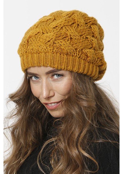 Sepet Örgülü Astarlı Triko Kışlık Kadın Renkli Bere Örgülü Şapka