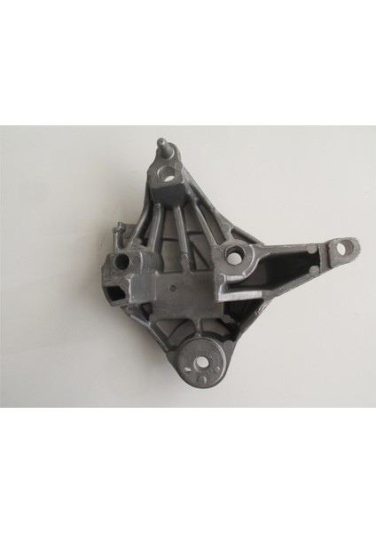 Renault Clıo- Sd- 98/01 Motor Üst Bağlantı Kulağı (Takoz) (Alüminyum) 8200101849