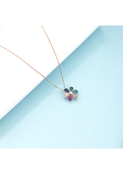 925 Ayar Gümüş Mix Taşlı Papatya Kolye