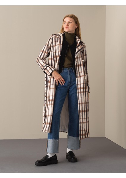 Kadın Siyah Regular Fit Desenli Trençkot