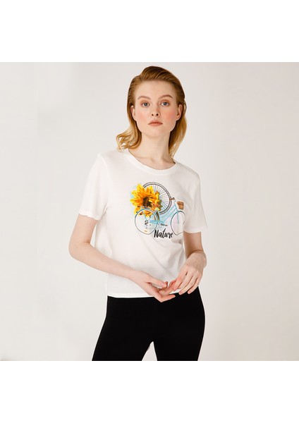 Nature Kadın T-Shirt By Aysu Bekar
