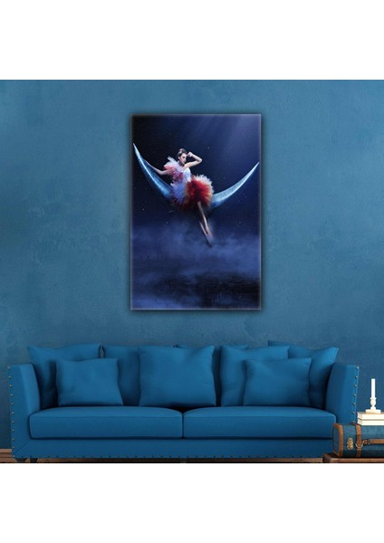 Ayda Oturan Kadın Şehir City Manzara Bulut Sis Kanvas Tablo