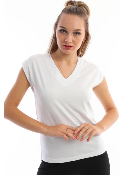 Beyaz V Yaka Slim Fit Düşük Omuz Pamuklu Kadın Tişört