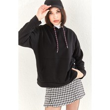 Kanguru Cepli Kapüşonlu Sweatshirt