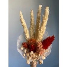 Eloza Floral Art Kuru ve Şoklanmış Çiçeklerle Hazırlanan Demet Yaka Çiçeği