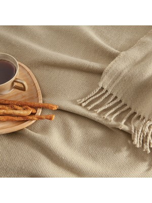 Linens Remedy Akrilik Throw Bej