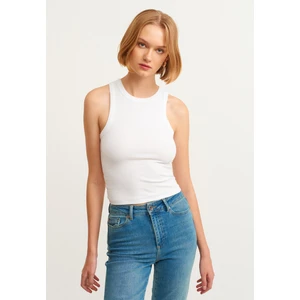 la & vetta Kadın Beyaz Fitilli T-Shirt Halter Yaka Örme Atlet