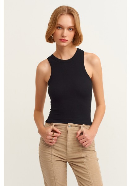Kadın Siyah Fitilli T-Shirt Halter Yaka Örme Atlet