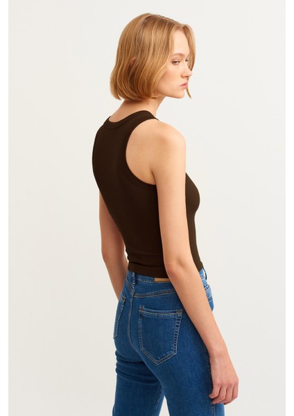 Kadın Koyu Kahve Fitilli T-Shirt Halter Yaka Örme Atlet fırsatları