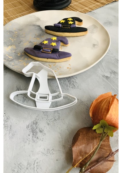 Şapka Cadılar Bayramı Kurabiye Kalıbı / Seramik / Oyun - Beyaz