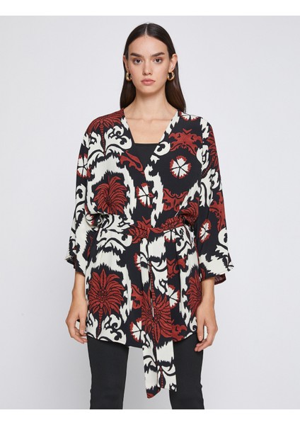 Desenli Kuşaklı Kimono modelleri