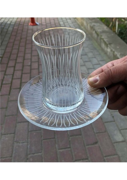 12 Parça Heybeli Venüs Kesme Çay Seti Cam Çay Takımı
